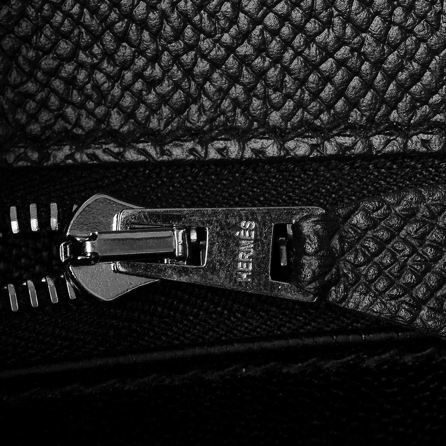 Epsom Kelly Sellier 28 Black