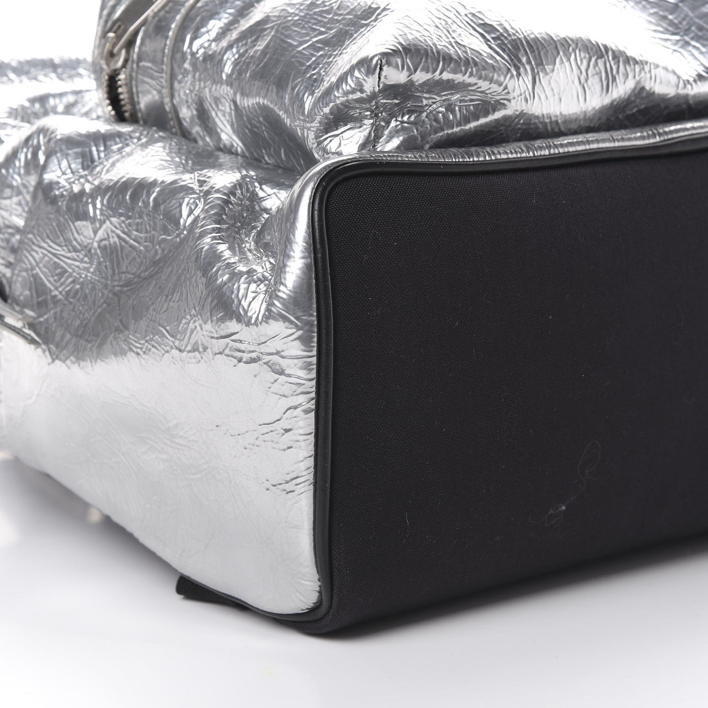 Textured Patent City Backpack Argent