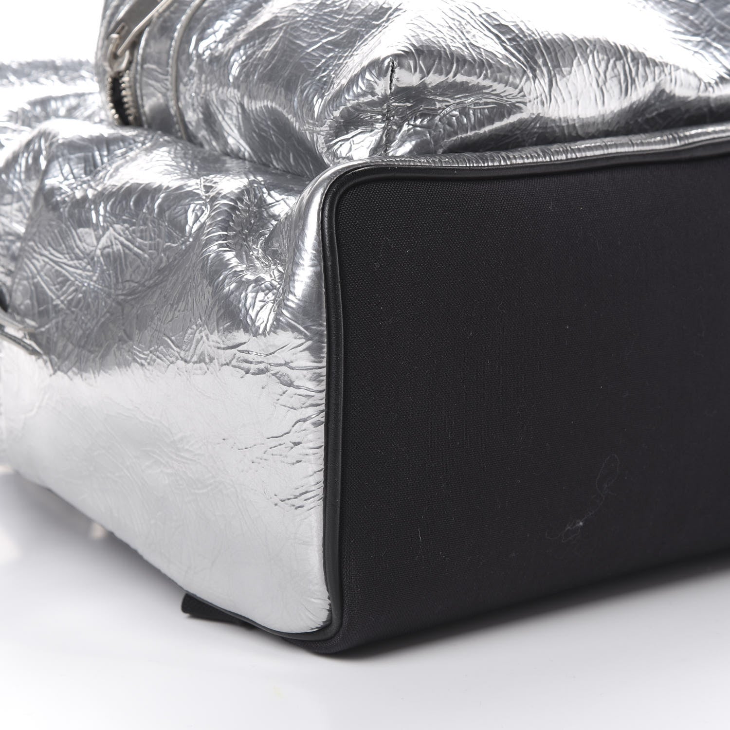 Saint Laurent Textured Patent City Backpack Argent 8 of 9