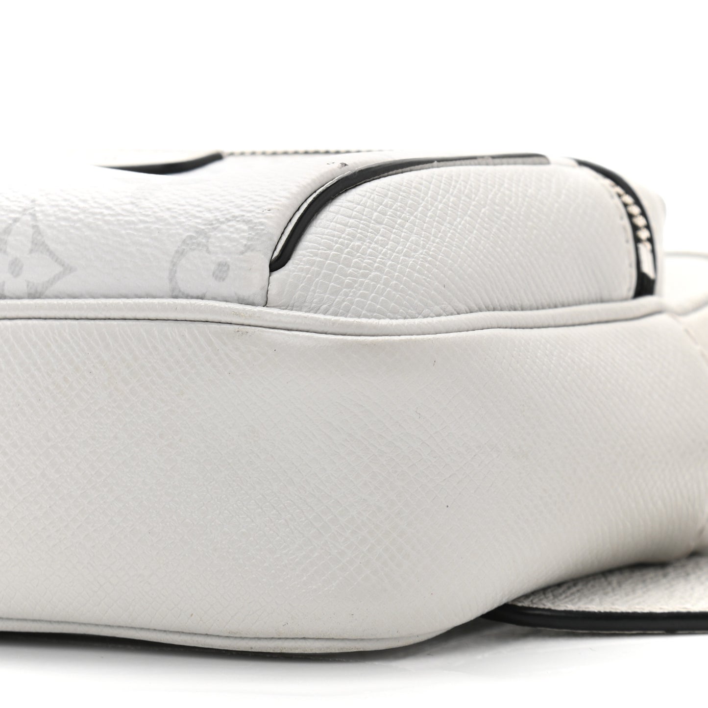 Taiga Monogram Outdoor Bumbag White