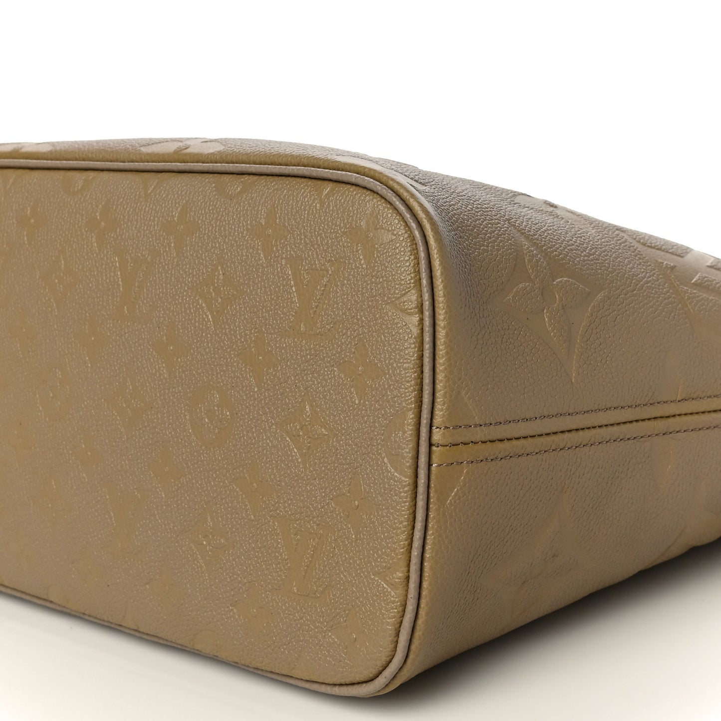 Empreinte Monogram Giant Neverfull MM Tourterelle