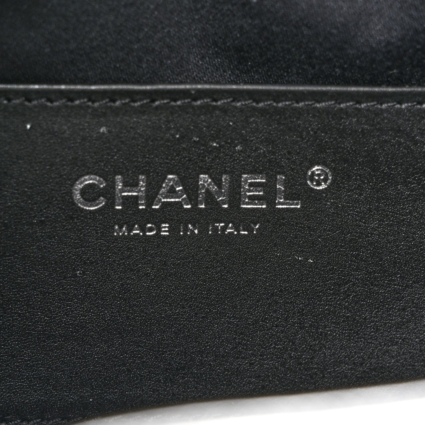Metallic Caviar Quilted Mini Chanel 25 Handbag Silver