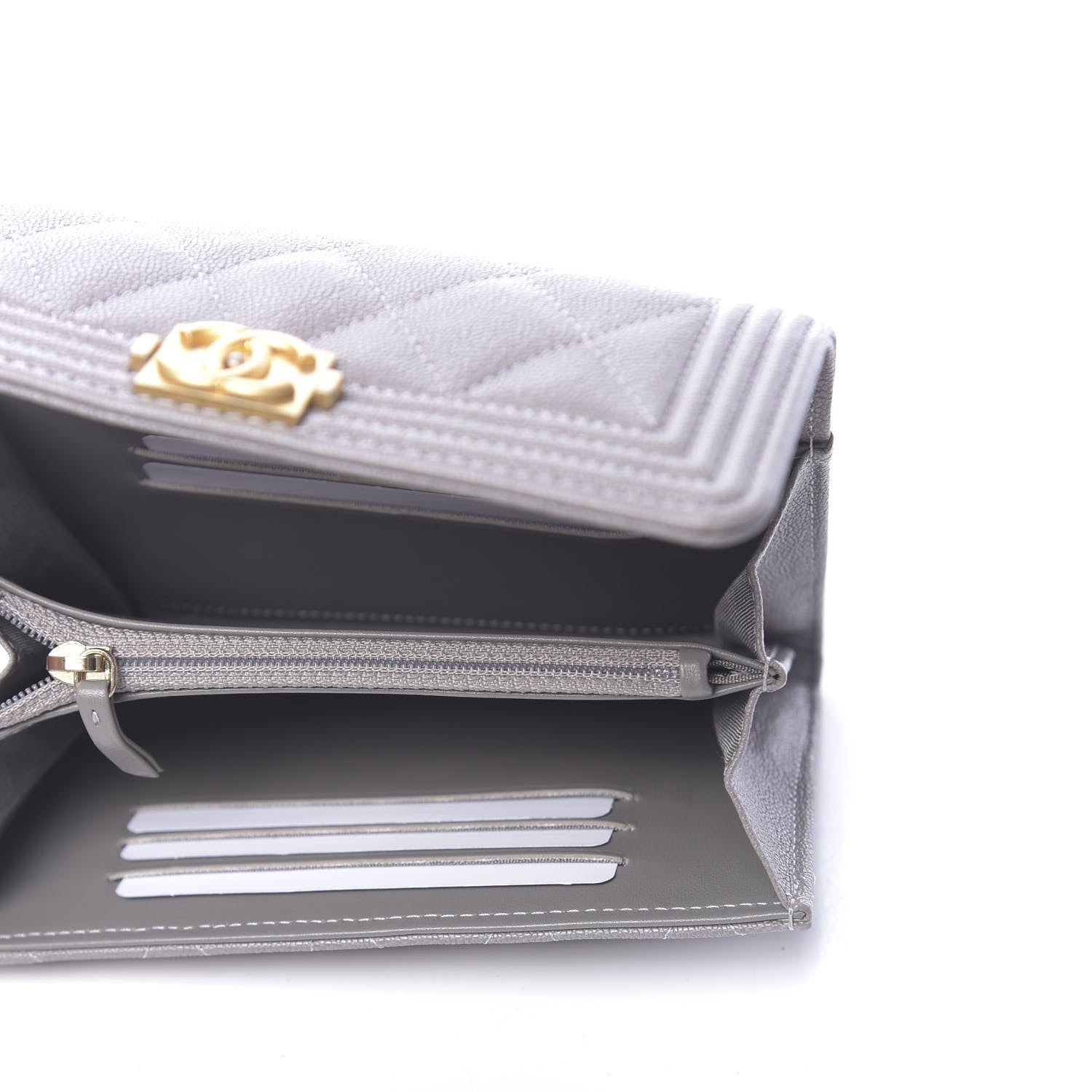 Chanel Caviar Quilted Medium Boy Flap Wallet Grey 5 of 8