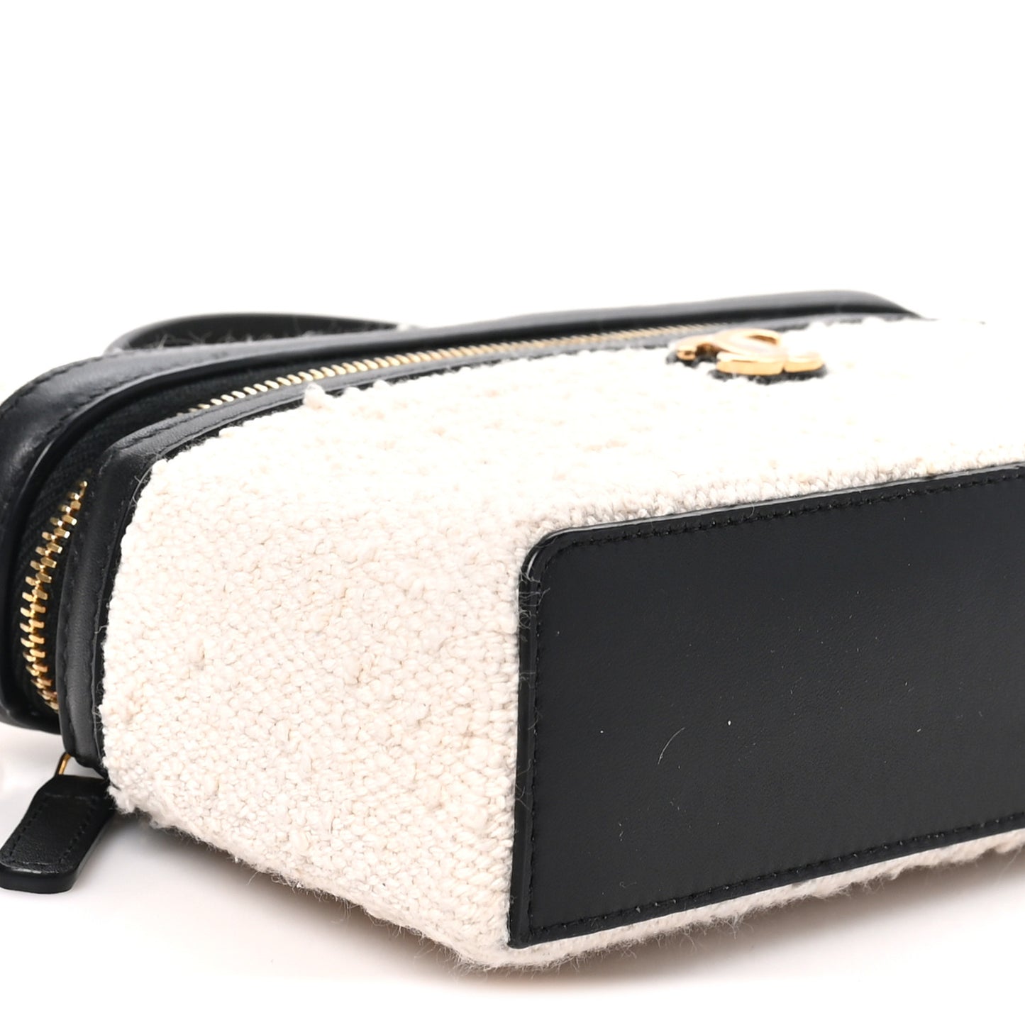 Boucle Calfskin Top Handle Slim Vanity Case With Chain Ecru Black