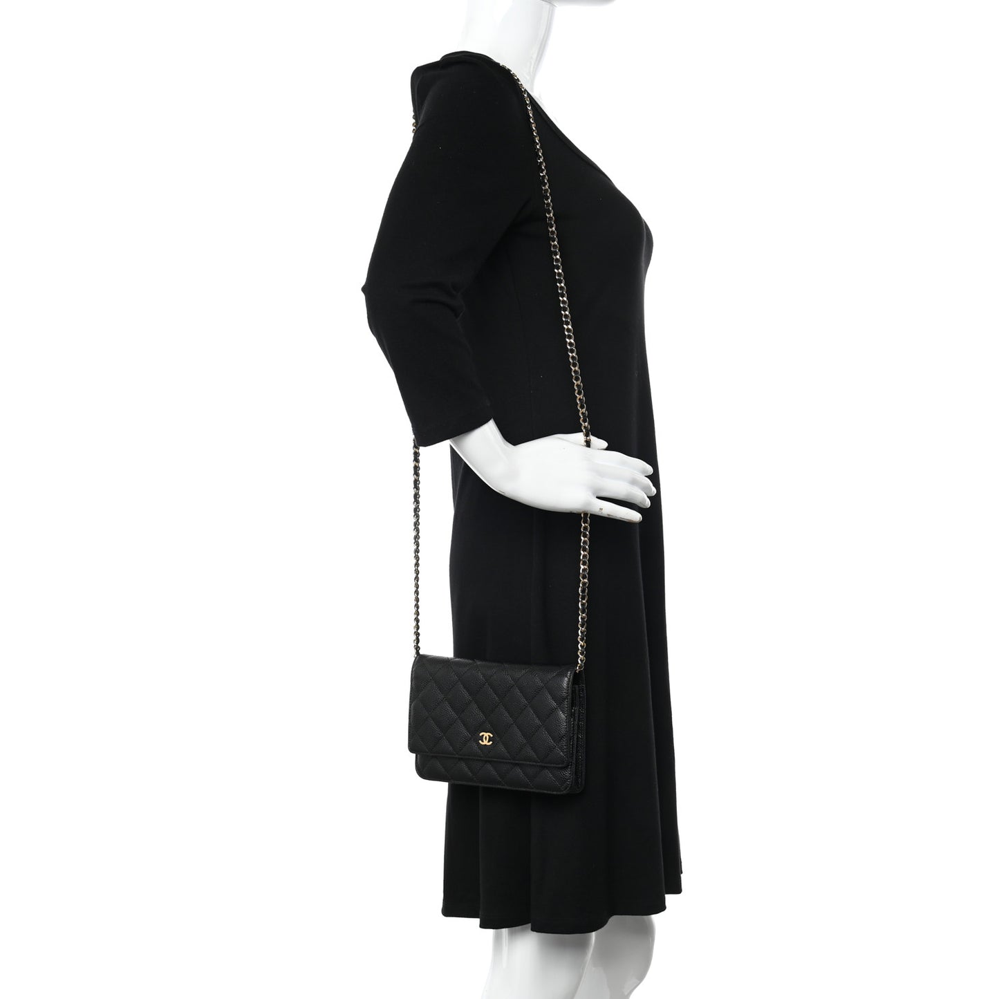 Caviar Quilted Wallet on Chain WOC Black
