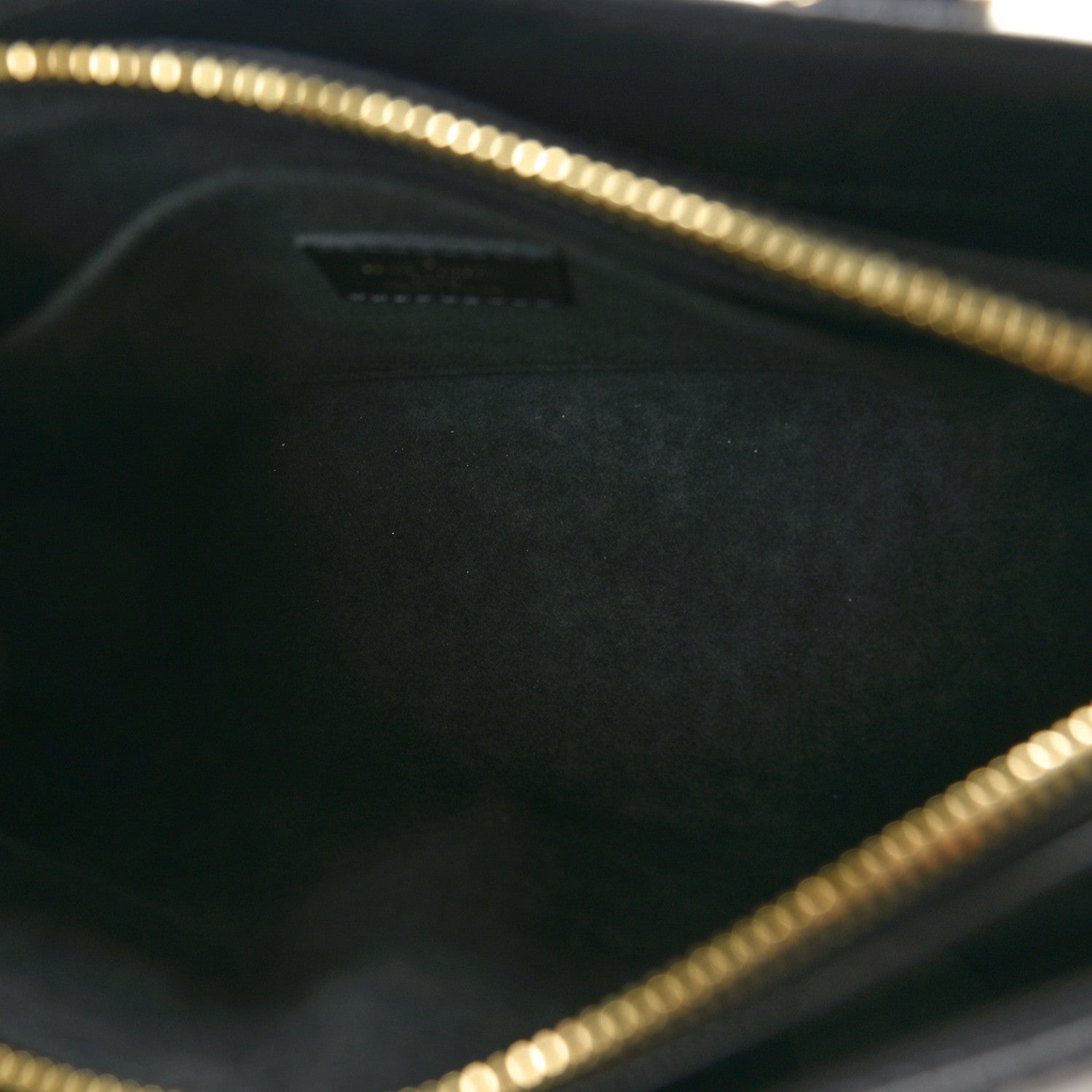 Louis Vuitton Empreinte OnTheGo East West Black 5 of 9