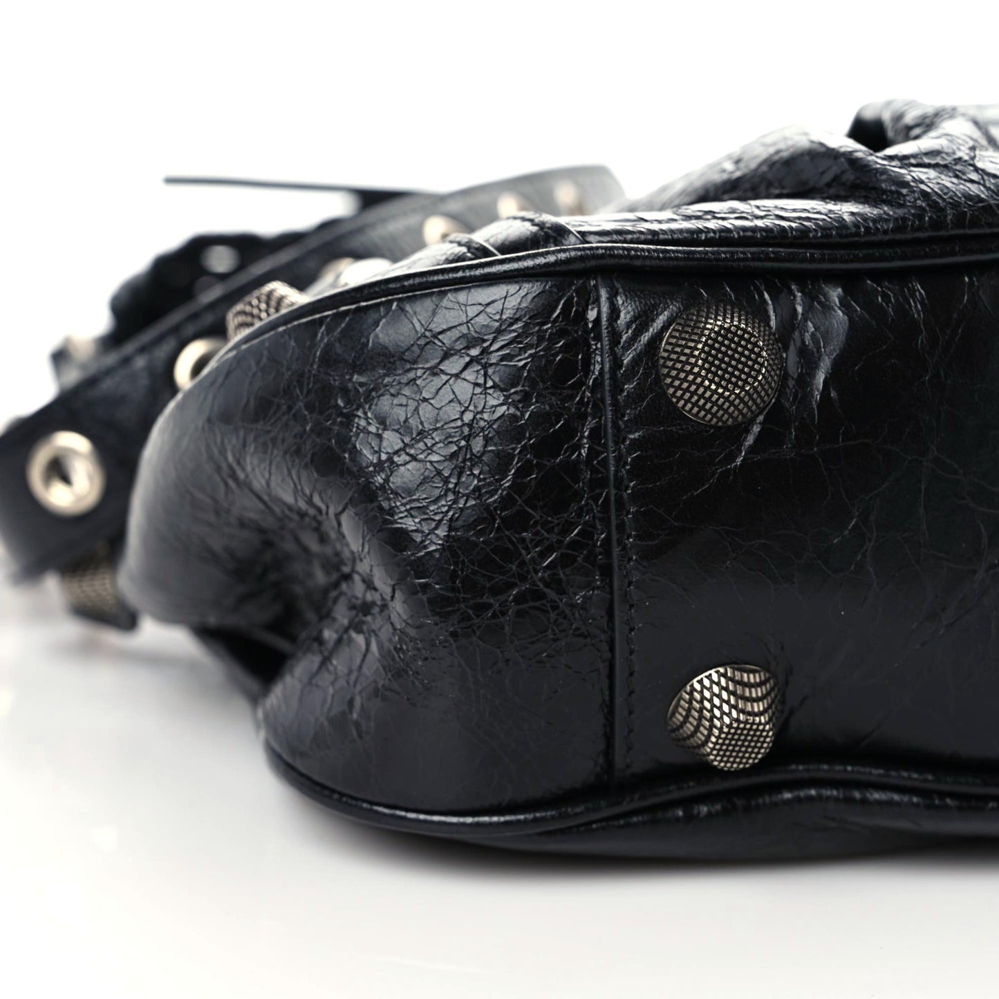 Agneau Arena Small Le Cagole Shoulder Bag Black