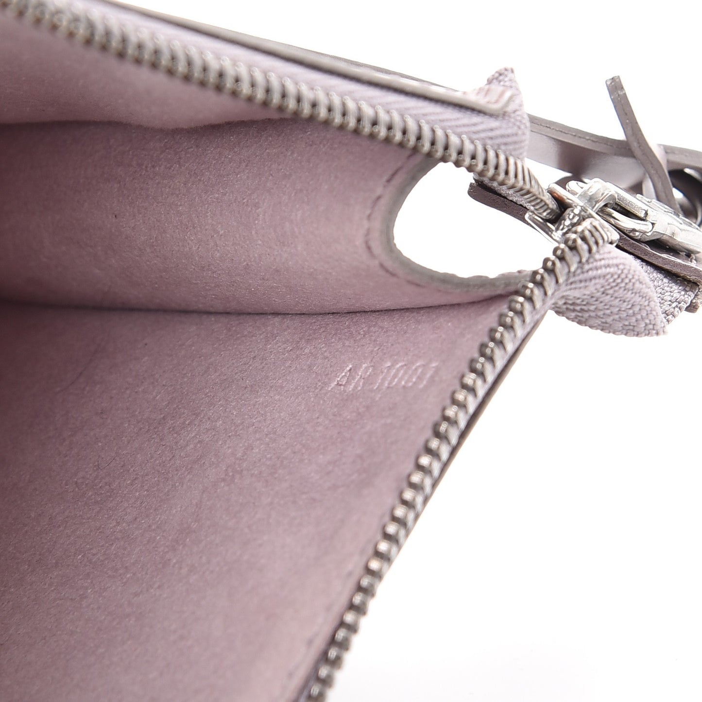 Epi Pochette Accessories 24 Lilac