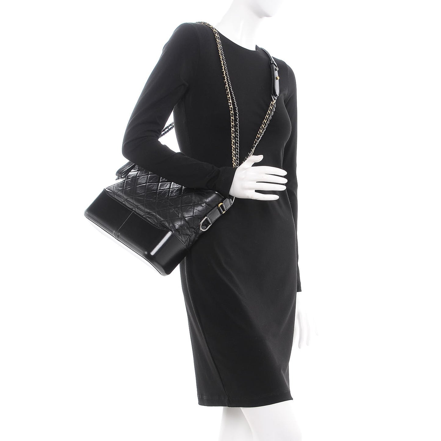 Aged Calfskin Quilted Medium Gabrielle Hobo Black