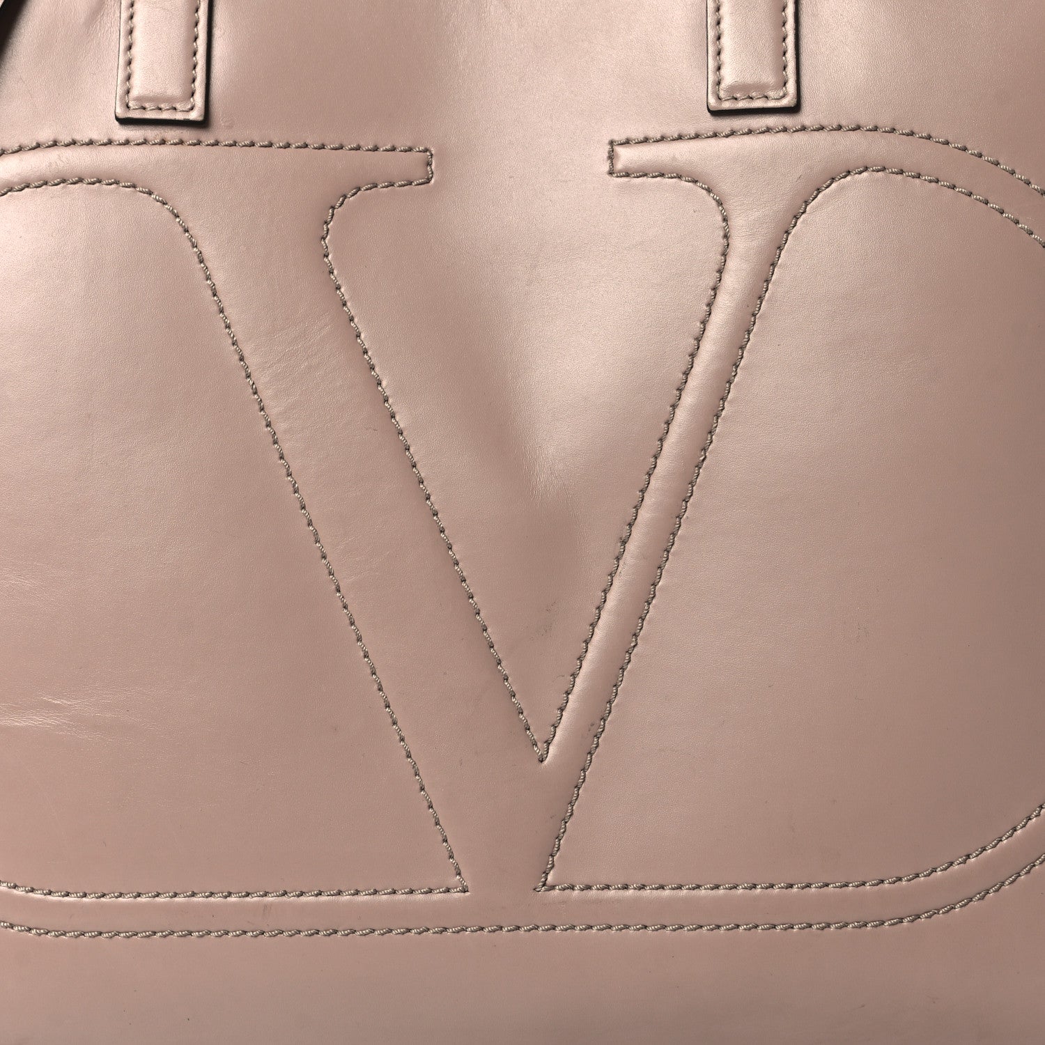 Valentino Garavani Calfskin VLogo Medium Walk Tote Poudre 7 of 11