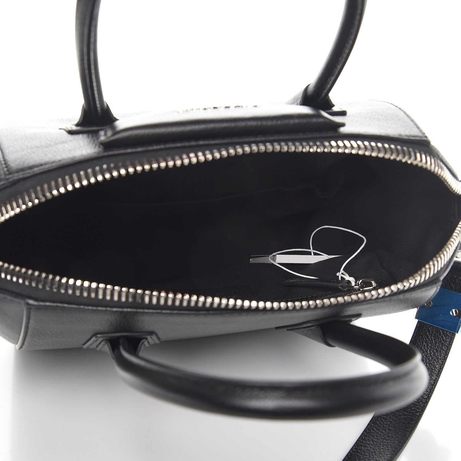 Givenchy Sugar Goatskin Small Antigona Black 5 of 8