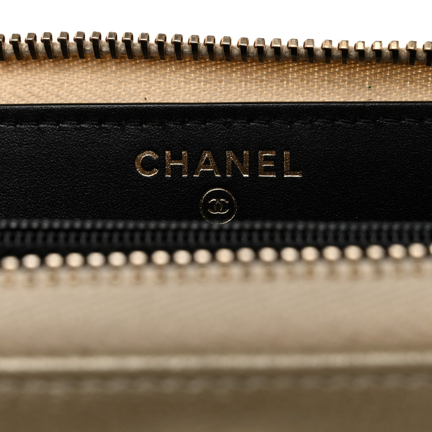 Caviar Iridescent Calfskin Long Duo Zip Around Wallet Light Gold Black