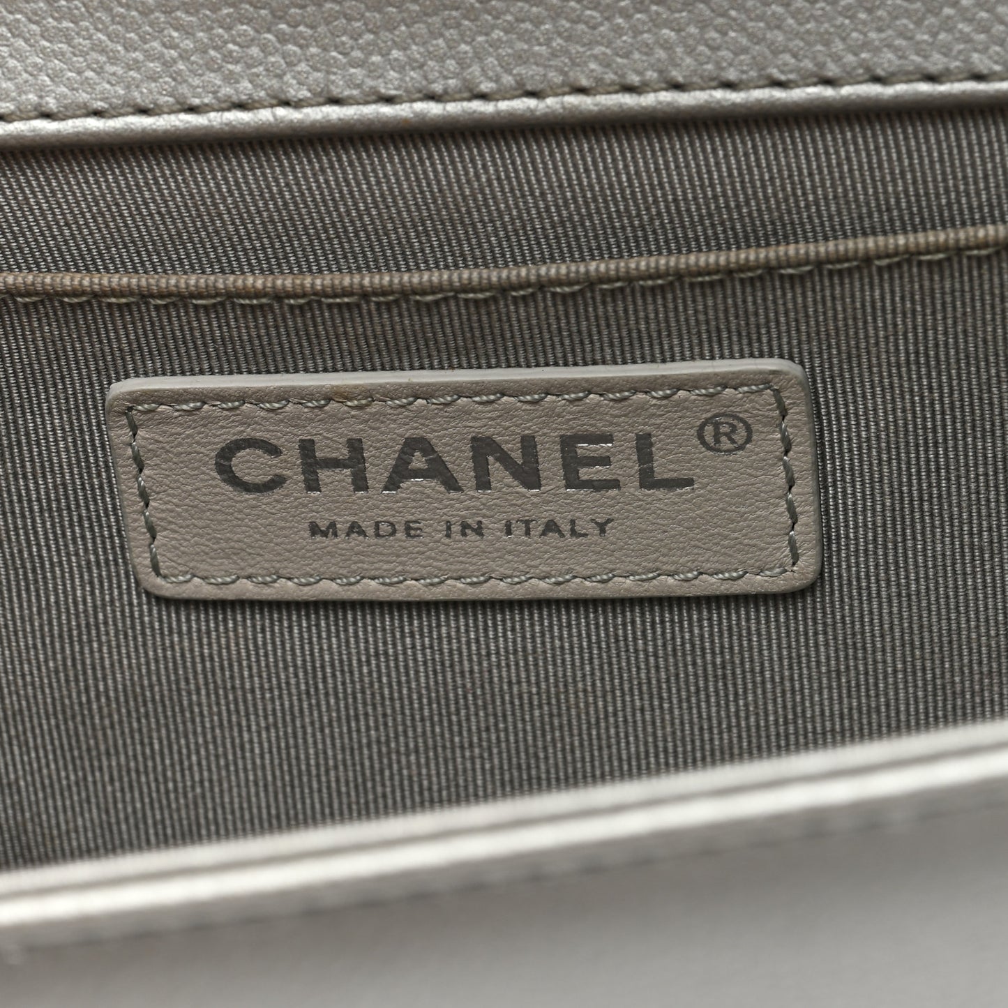 Metallic Caviar Chevron Quilted Medium Boy Flap Silver