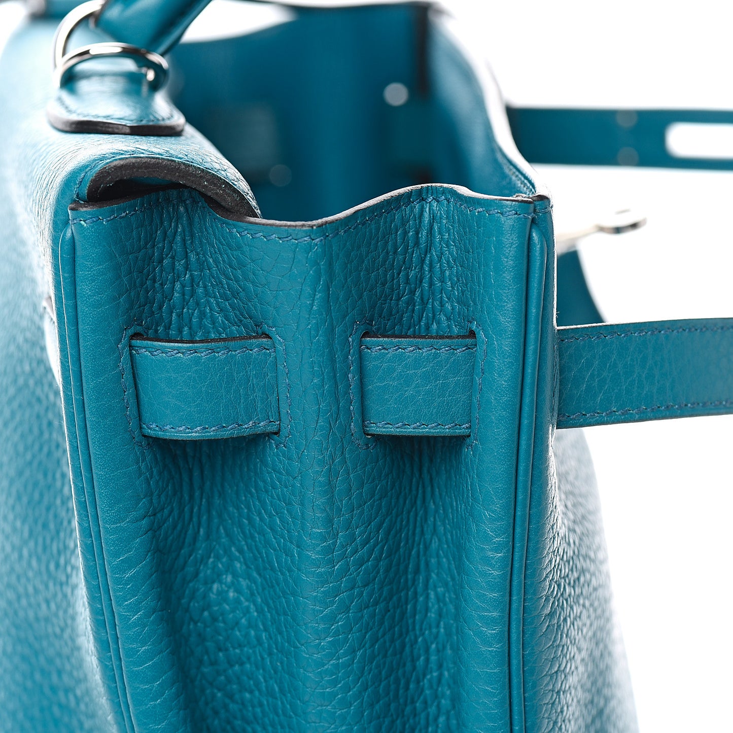 Taurillon Clemence Kelly Retourne 35 Bleu Izmir
