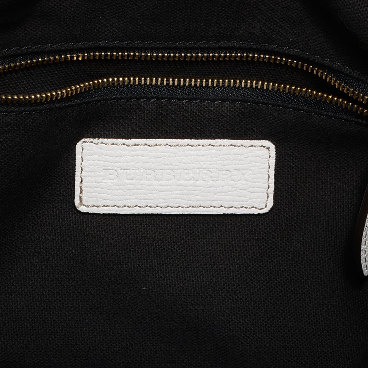 Grainy Calfskin House Check Buckle Medium Sycamore Hobo White
