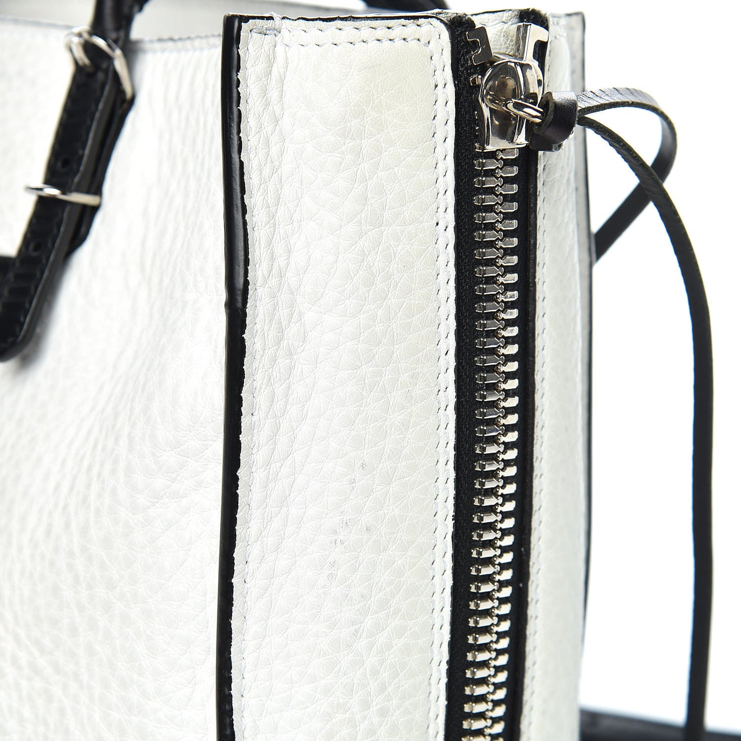 Veau Papier A6 Zip Around Tote White Black