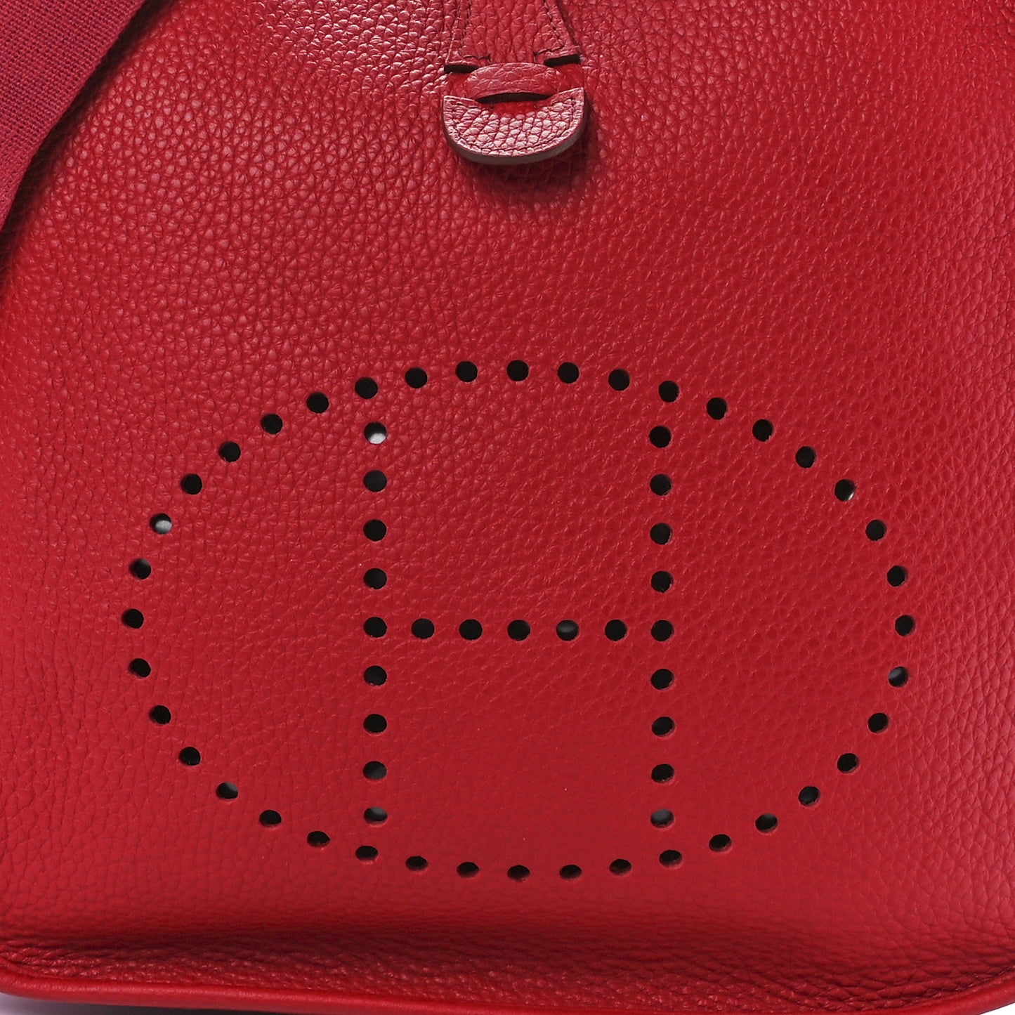 Taurillon Clemence Evelyne III PM Rouge Vif