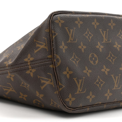 Louis Vuitton Monogram Neverfull MM 9 of 17