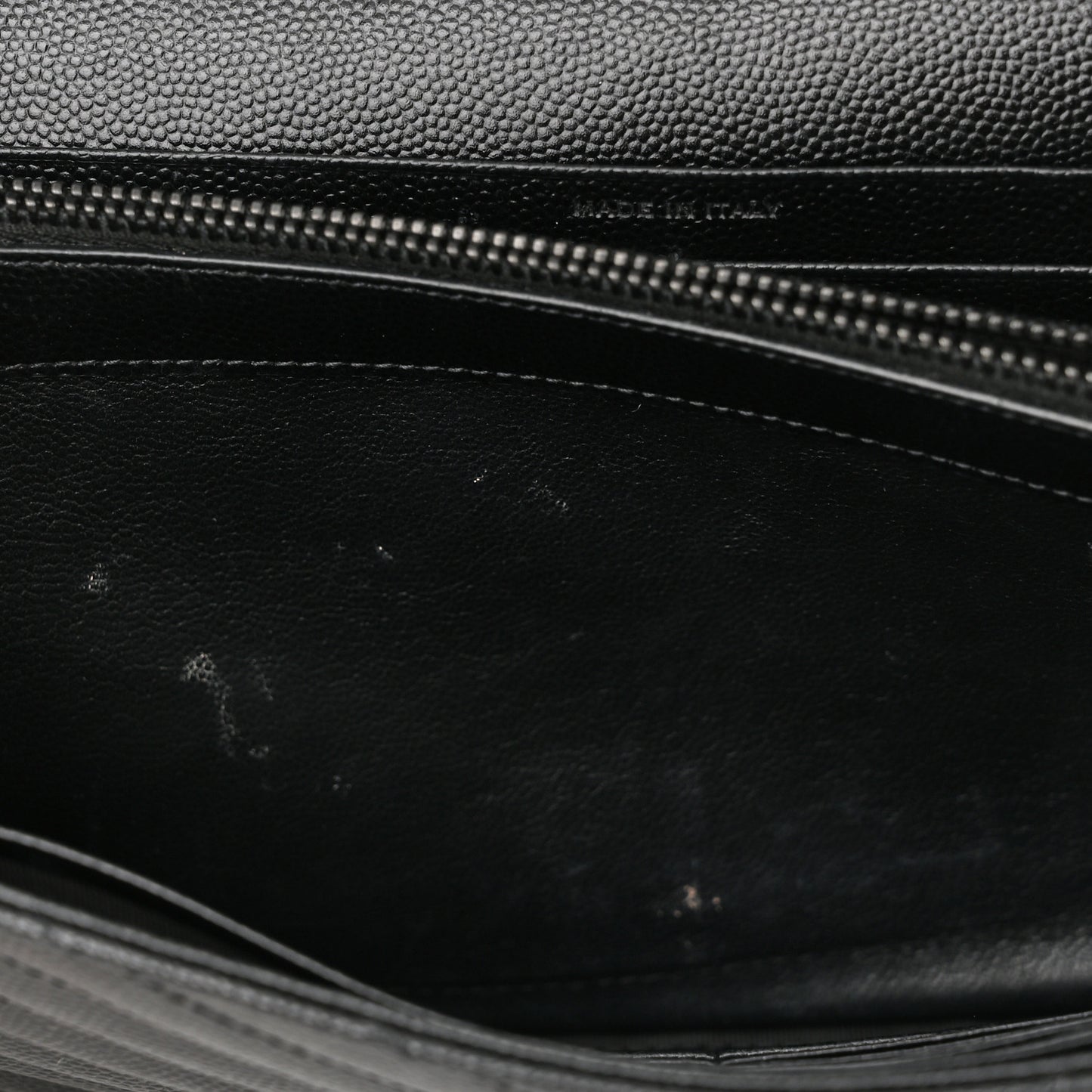 Grain De Poudre Matelasse Chevron Monogram Monochrome Chain Wallet Black
