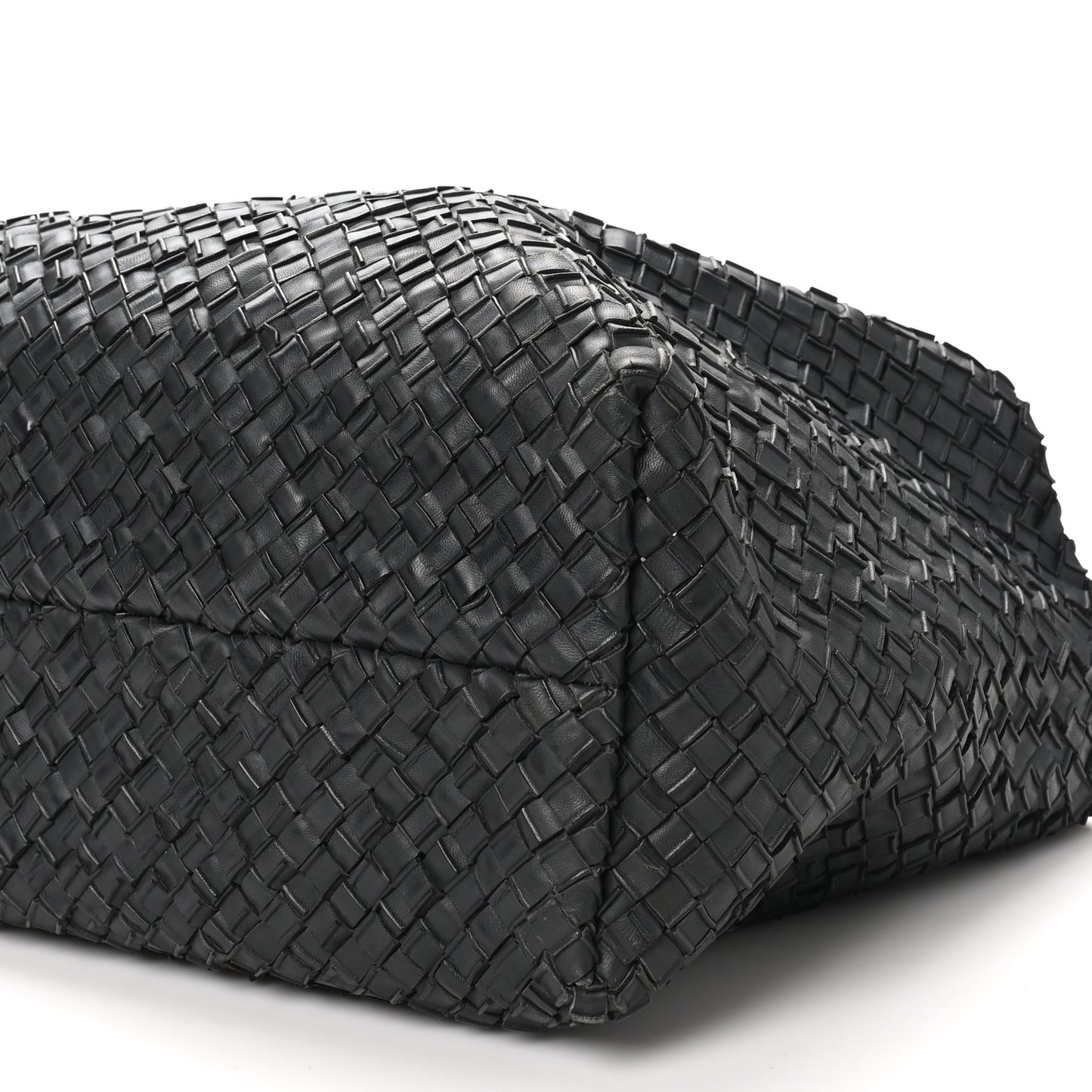 Nappa Intrecciato Medium Cabat Black