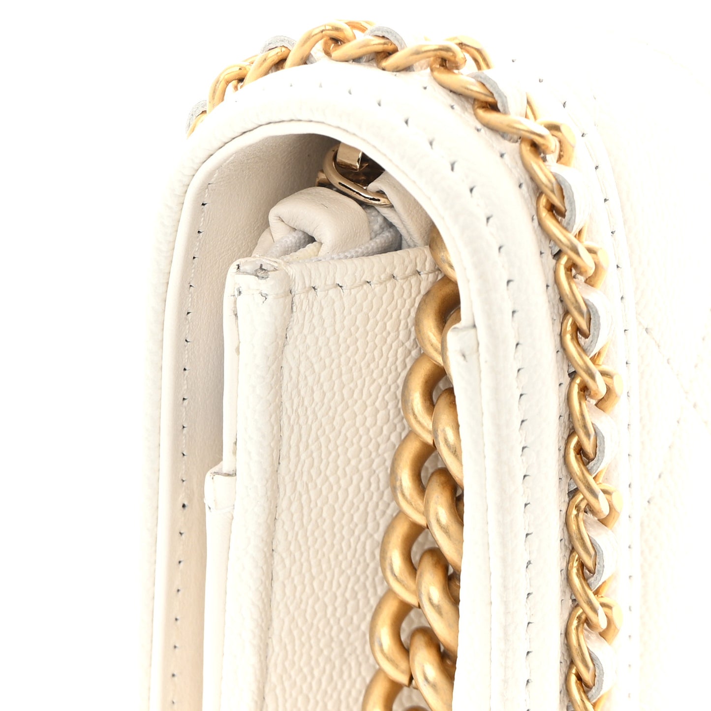 Caviar Quilted Chain Around Boy Wallet On Chain WOC White
