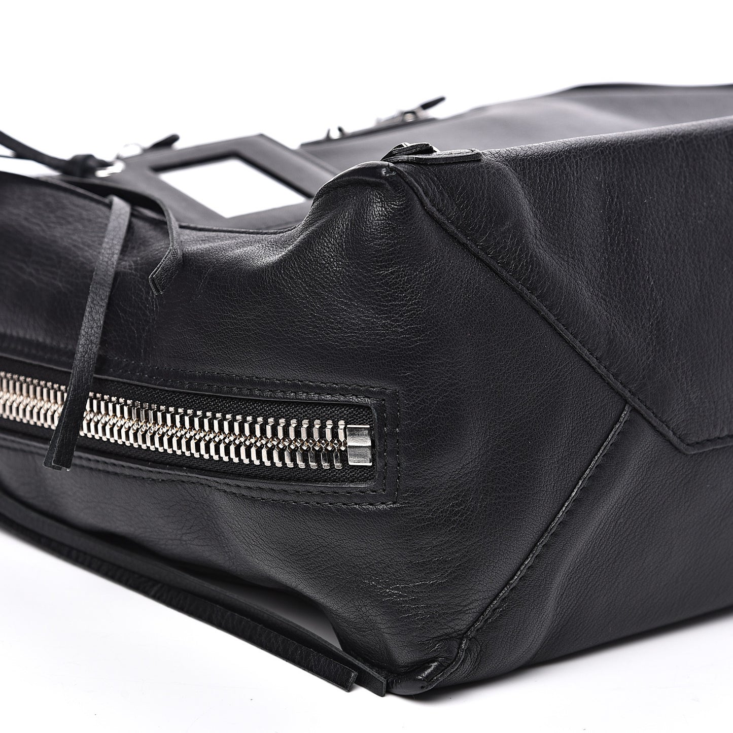 Veau Papier A5 Zip Around Tote Black