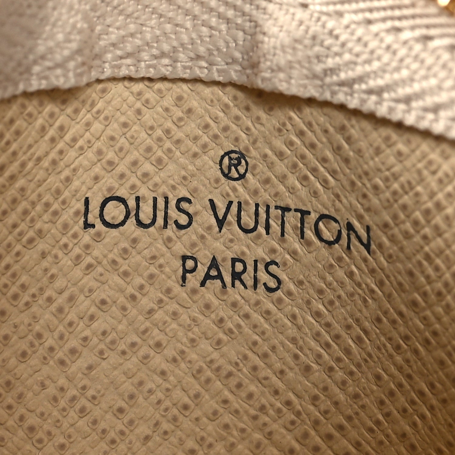 Louis Vuitton Damier Azur Key Pouch 6 of 7