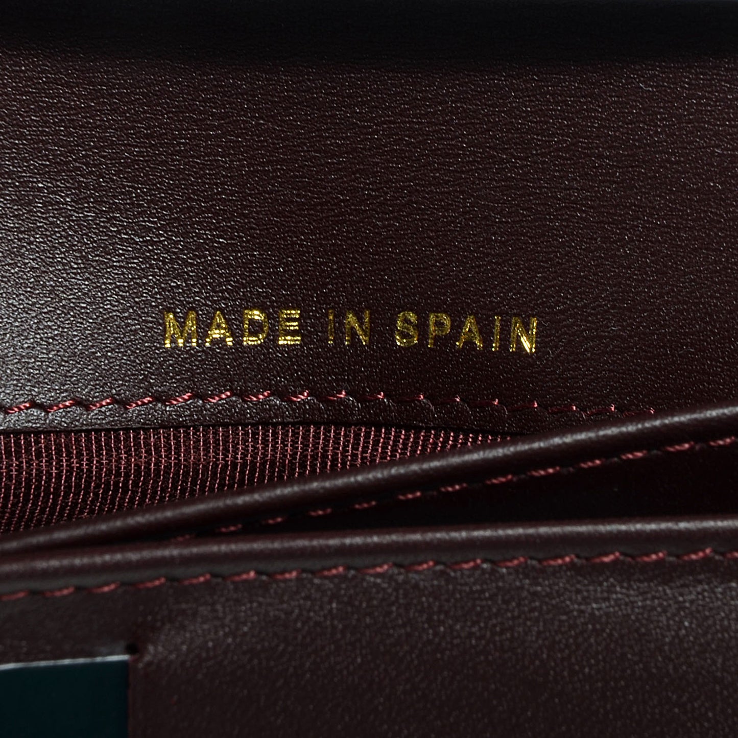 Caviar Quilted Zipped Pocket Wallet Black