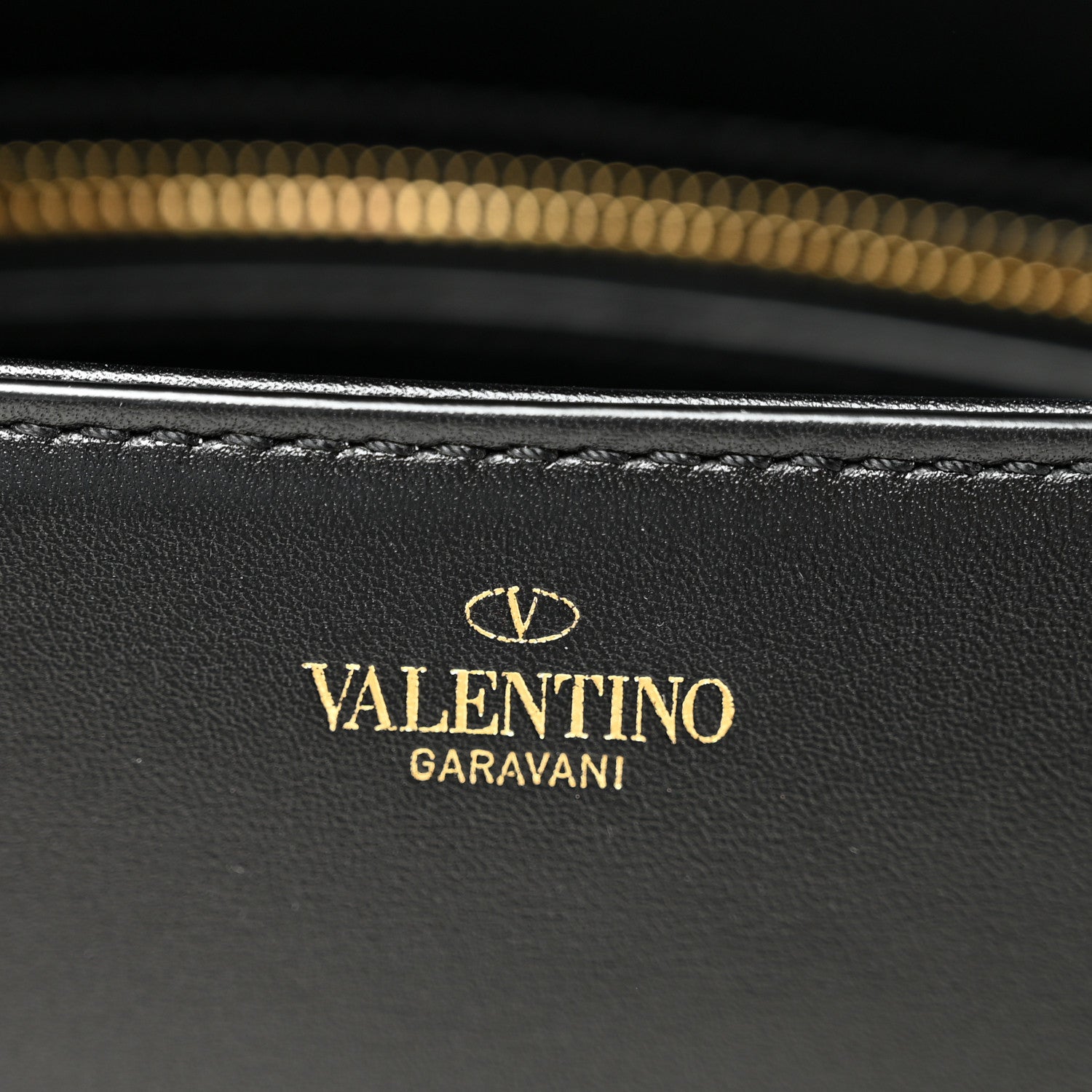 Valentino Garavani Smooth Calfskin Vlogo Chain Shoulder Bag Black