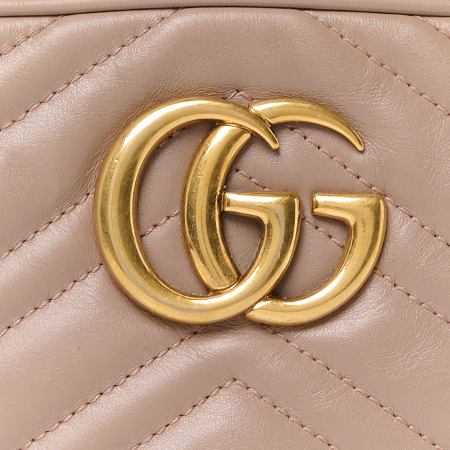 Calfskin Matelasse Small GG Marmont Chain Shoulder Bag Porcelain Rose