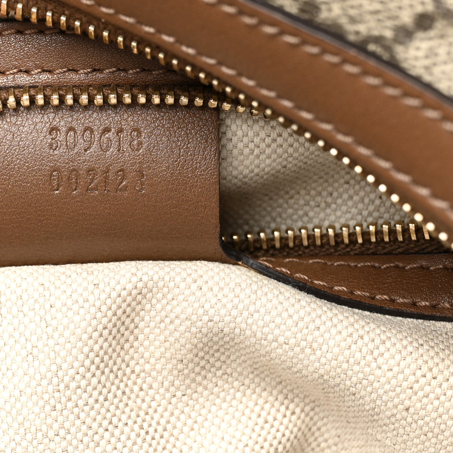 GG Supreme Monogram Margaux Calfskin Medium Nice Hobo Beige Ebony Acero
