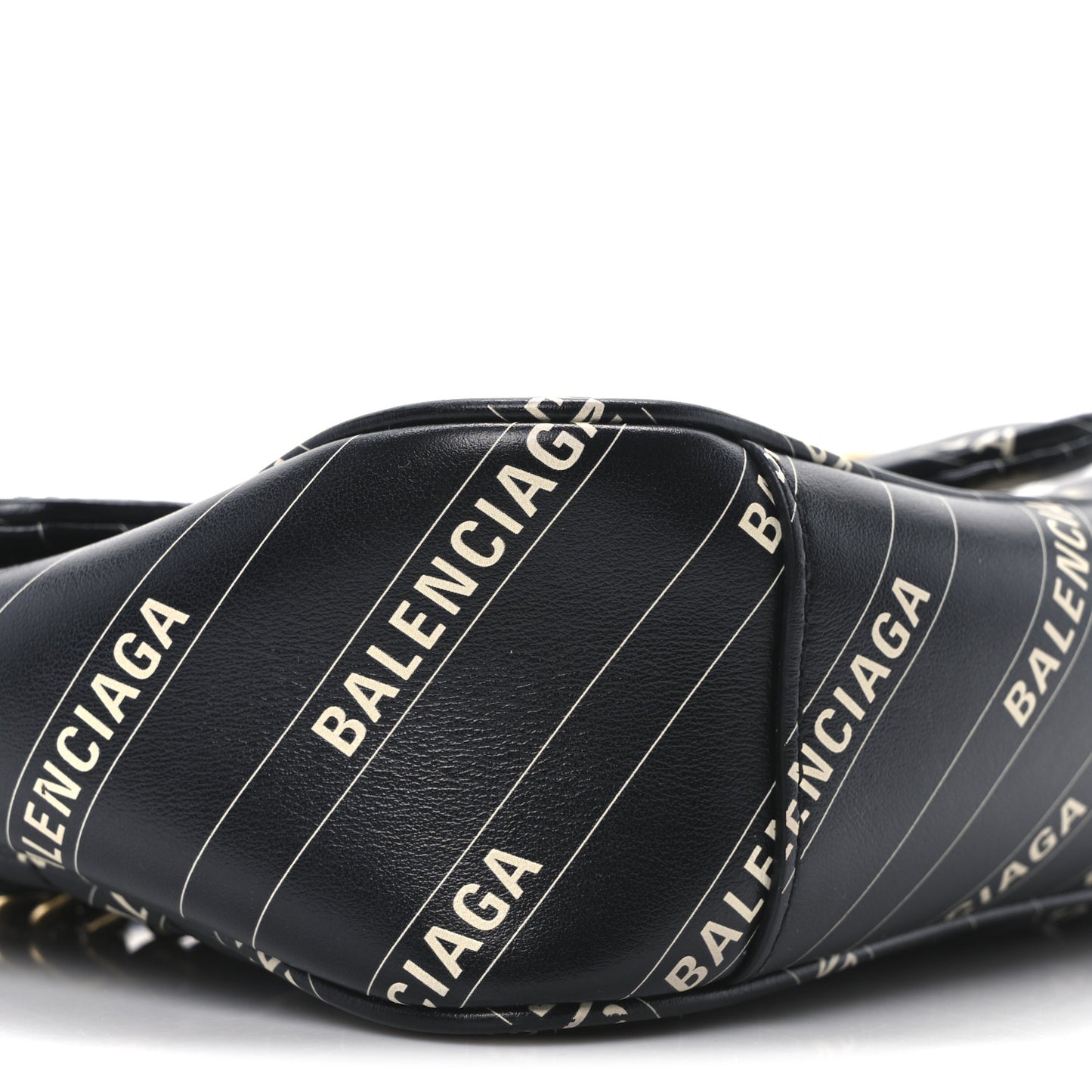 X BALENCIAGA Calfskin Matelasse Logo Print Small GG Marmont Shoulder Bag Black