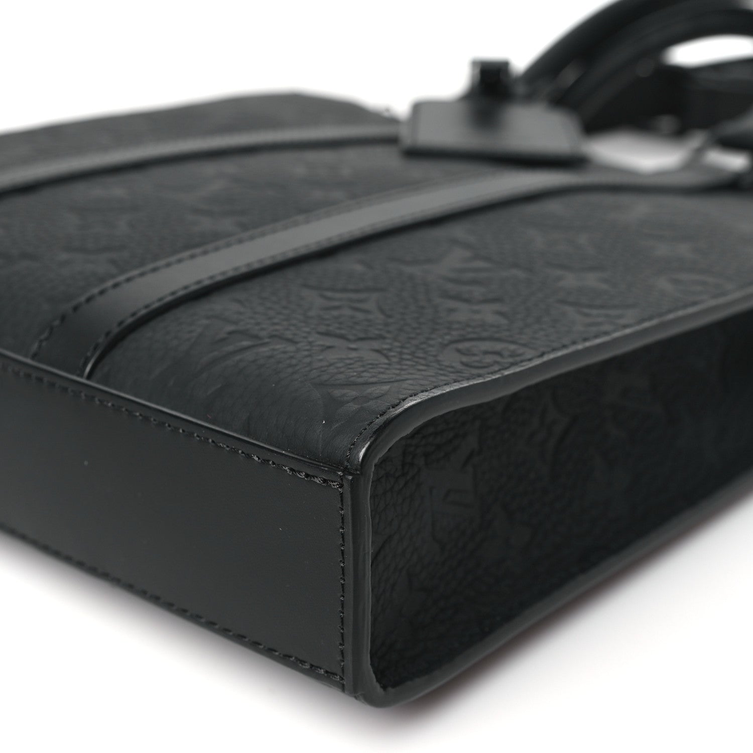 Louis Vuitton Taurillon Monogram Sac Plat Cross Black 9 of 9