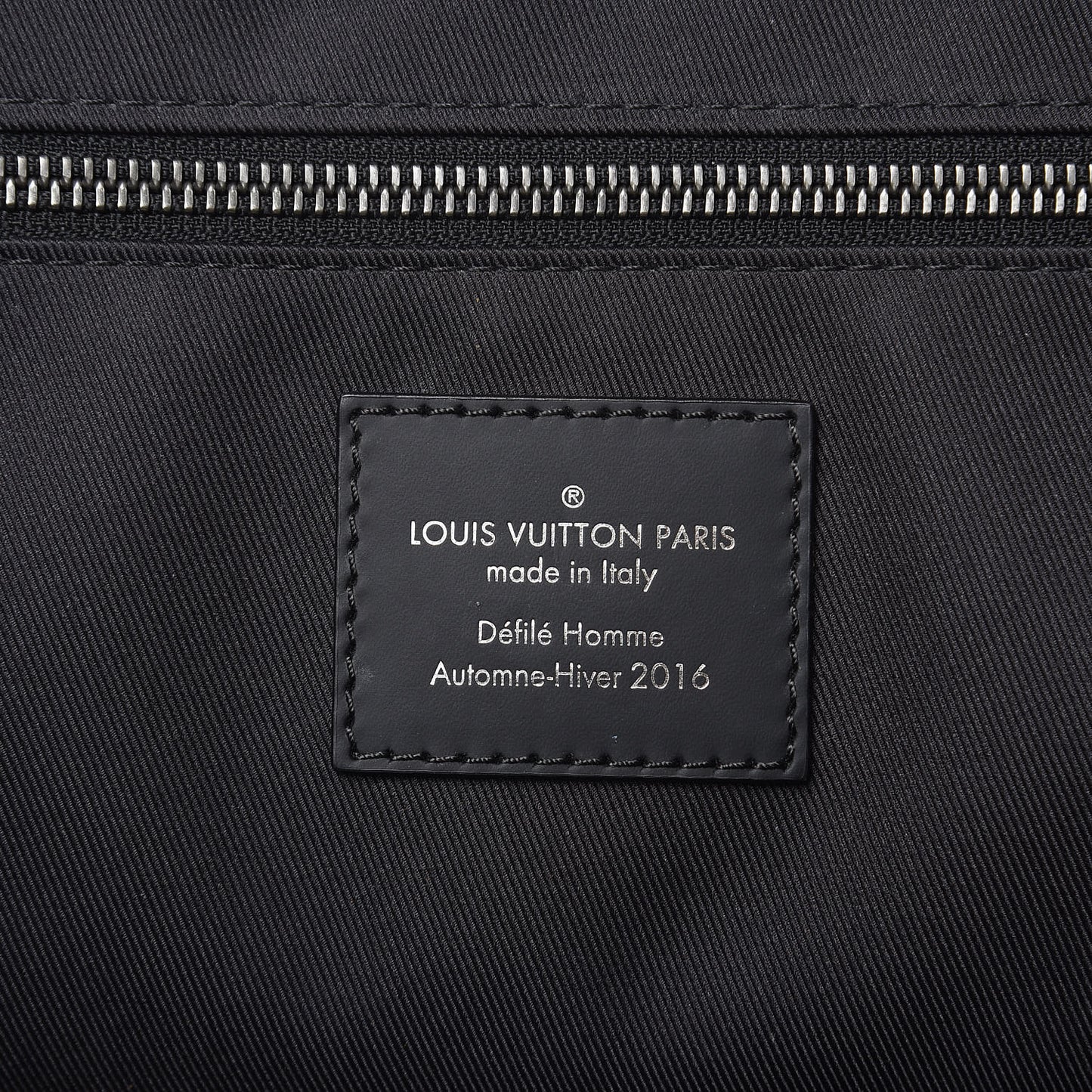 Monogram Eclipse Voyager Messenger MM