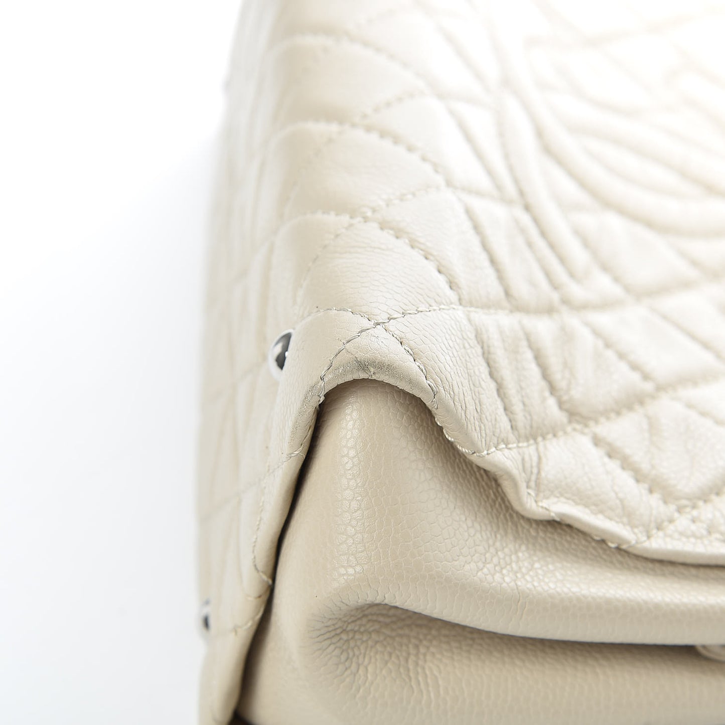 Caviar Quilted Timeless CC Shopping Tote Beige Clair