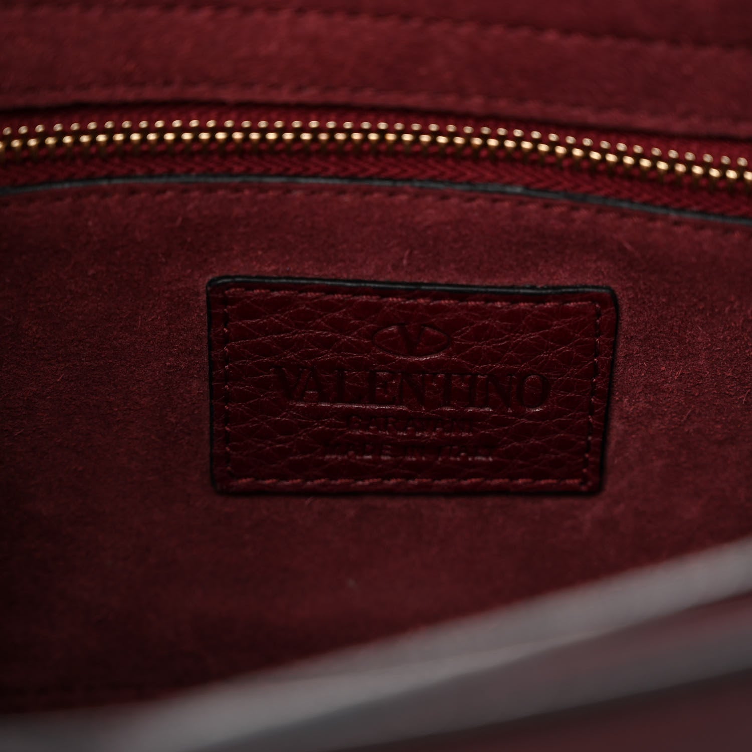 Valentino Garavani Pebbled Calfskin Medium Rockstud Flap Saddle Bag Rubino 6 of 10