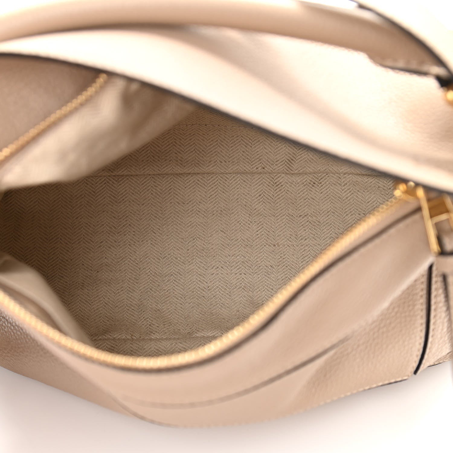 Loewe Calfskin Small Puzzle Bag Sand 4 of 8