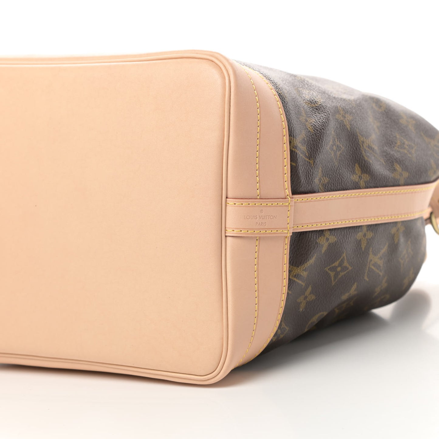 Monogram Noe