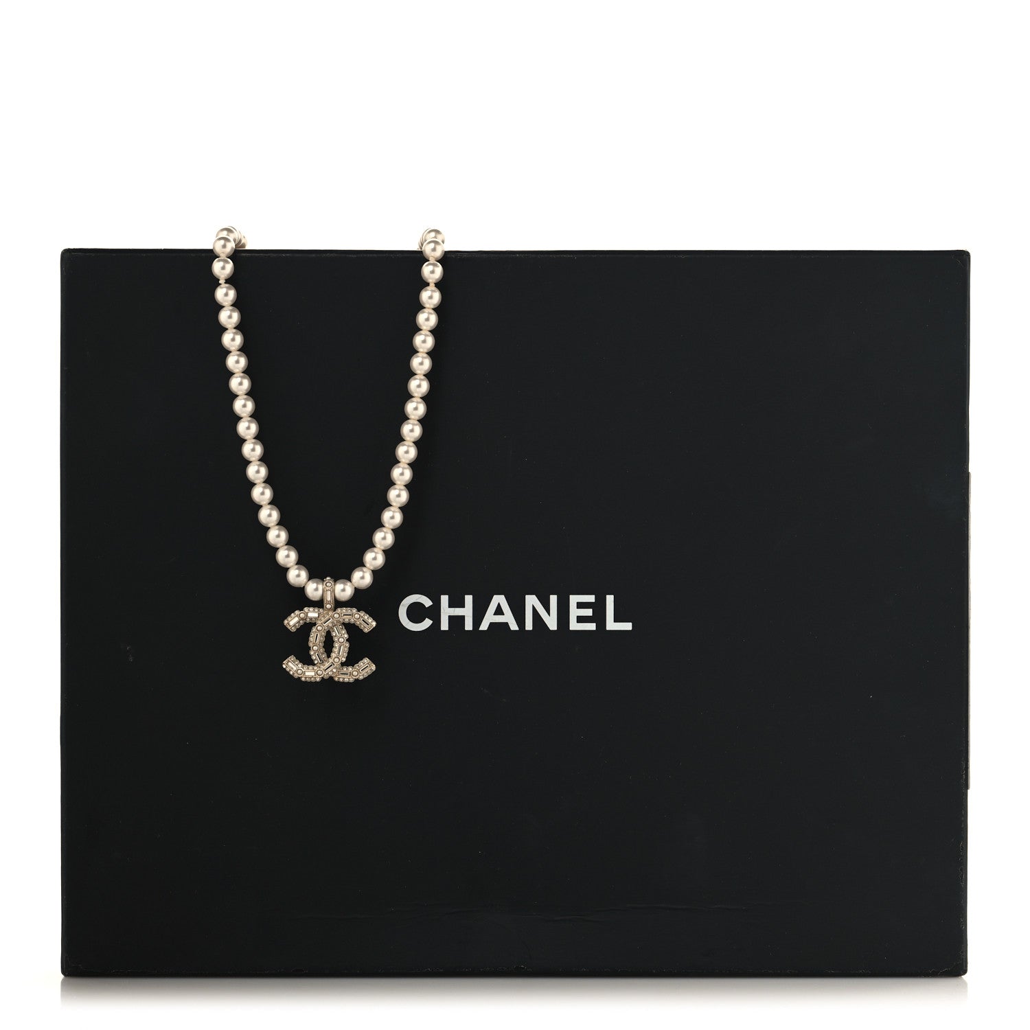 Chanel Pearl Crystal Baguette CC Short Necklace Gold 5 of 5