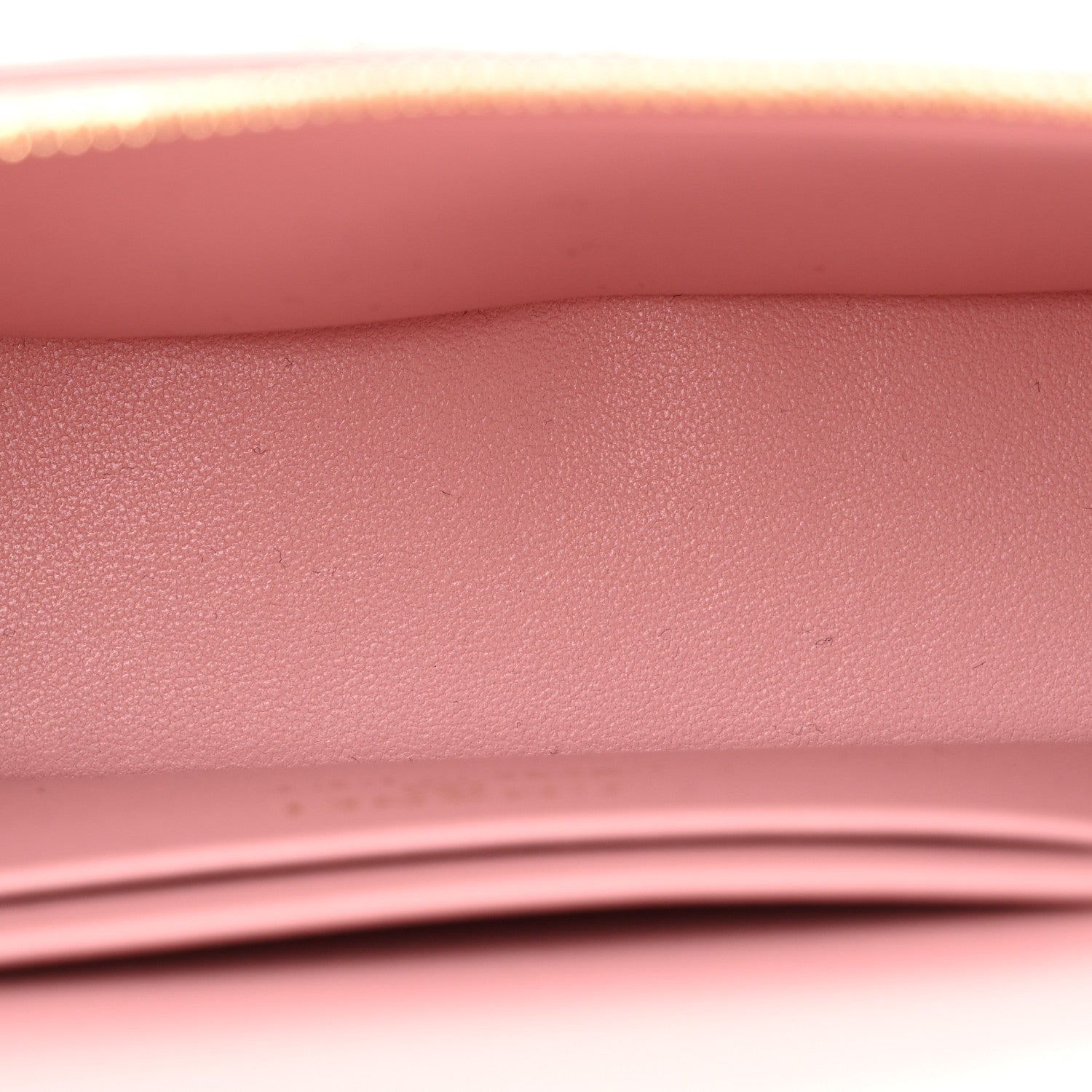 Chanel Calfskin Crocodile Embossed Crococo Top Handle Slim Vanity Case With Chain Light Pink 5 of 12