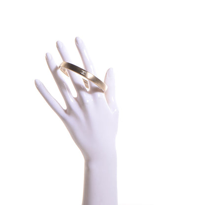 Chanel Cupid Arrow CC Bangle Light Gold 2 of 4