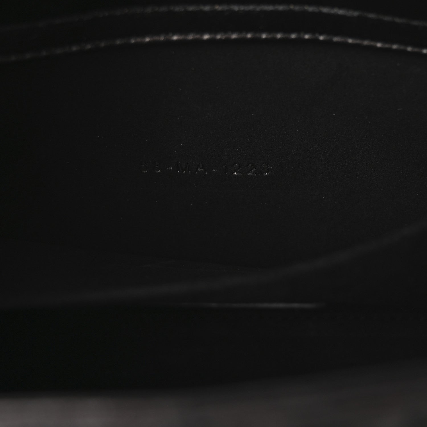 Christian Dior Crinkled Calfskin Cannage Medium Lady D-Joy Black 7 of 10