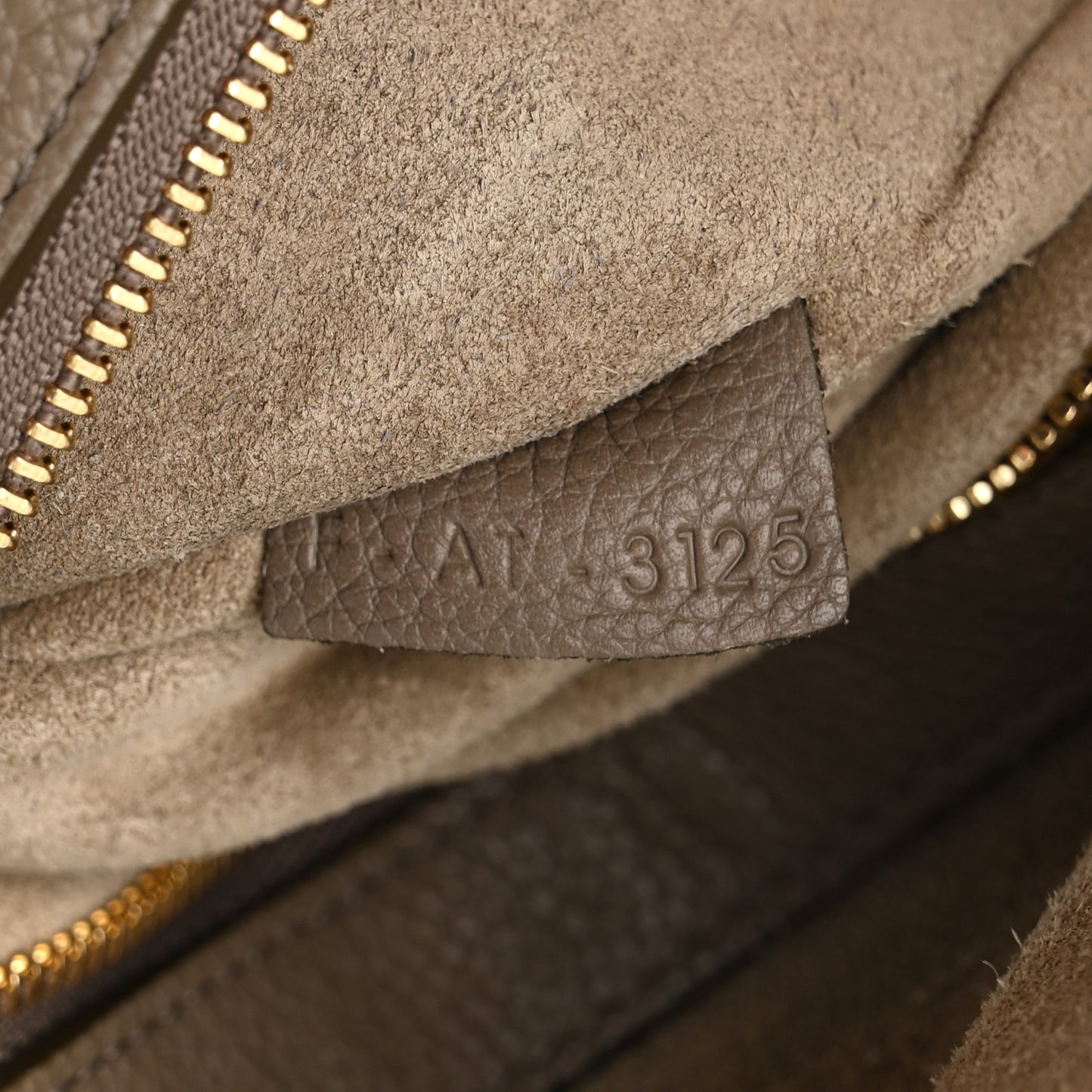 Soft Grained Calfskin Medium Belt Cabas Phantom Taupe