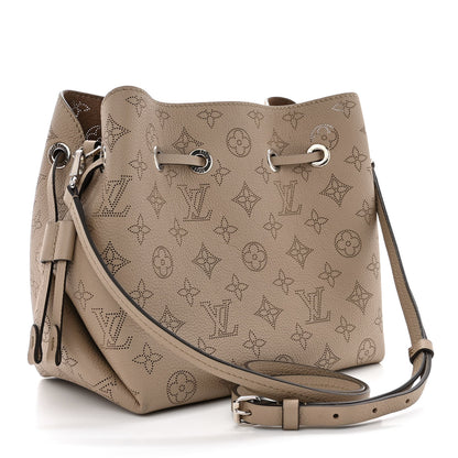Louis Vuitton Mahina Bella Galet 3 of 10
