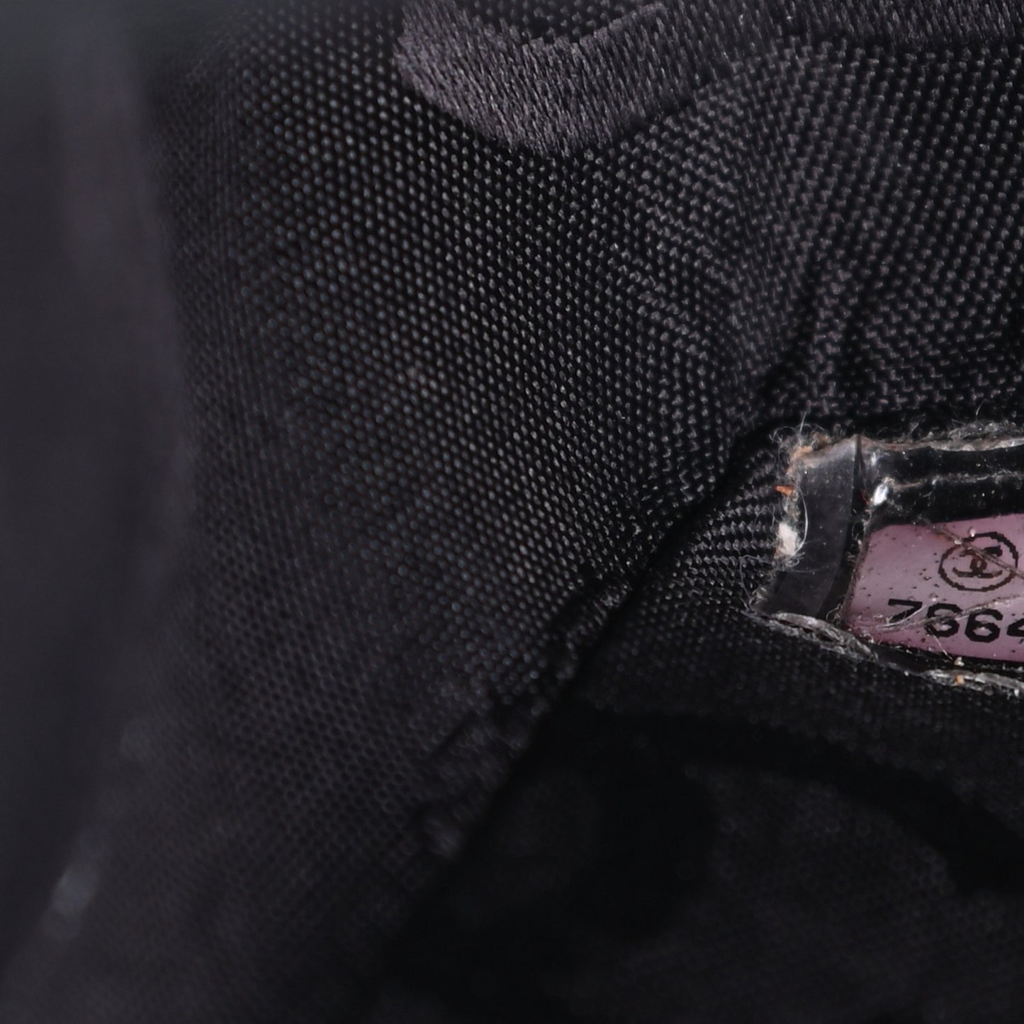 Calfskin Quilted Contrast Stitch Medium Flap Black