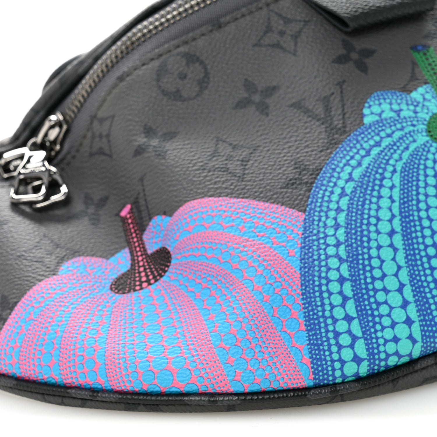 Louis Vuitton LV X YK Monogram Eclipse Reverse Pumpkin Bumbag Multicolor 8 of 9