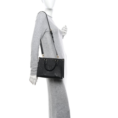 Louis Vuitton LOUIS VUITTON Empreinte Monogram Giant Onthego PM Black 3 of 9