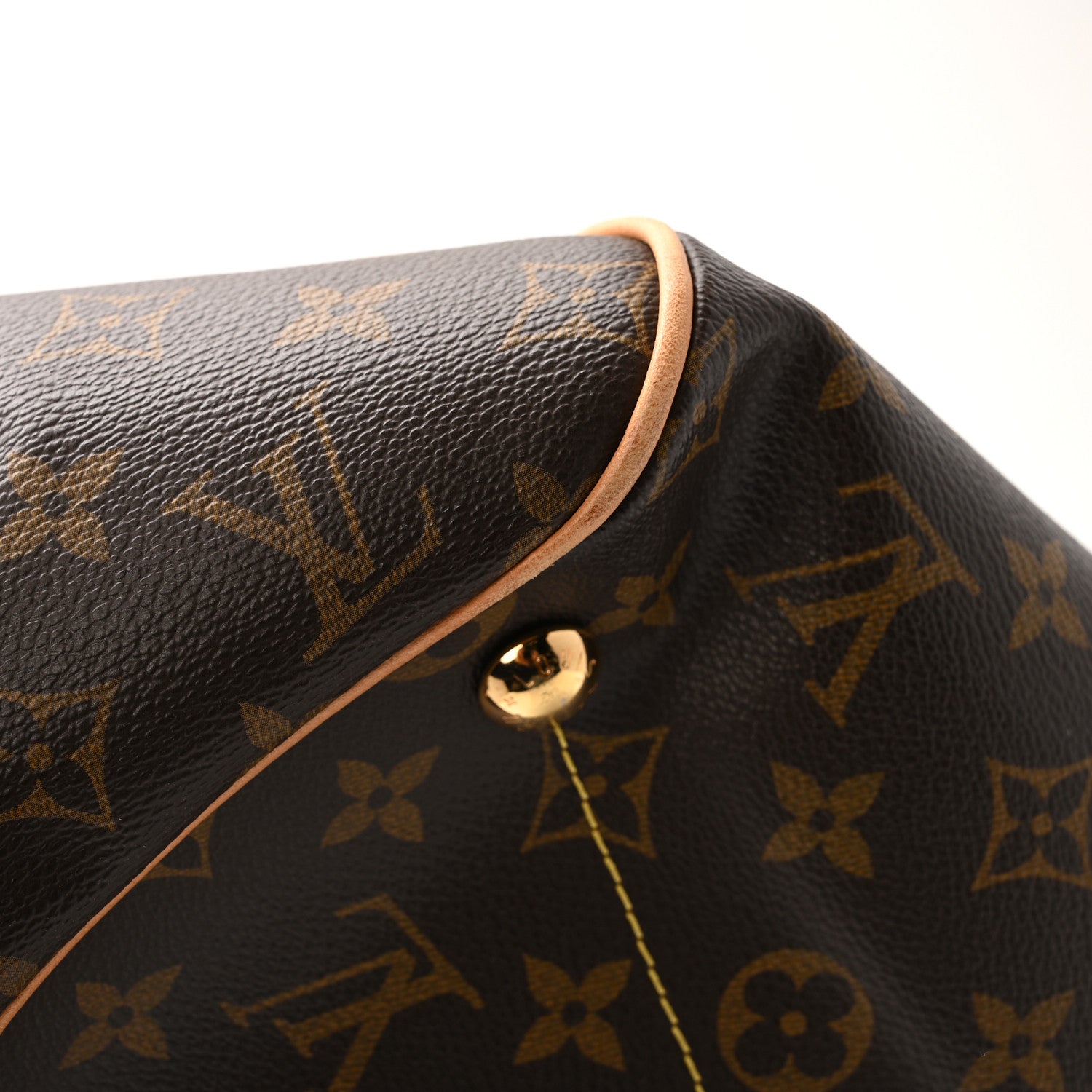 LouisVuitton シテGM LOUIS VUITTON Monogram Canvas Chantilly GM Crossbody Bag