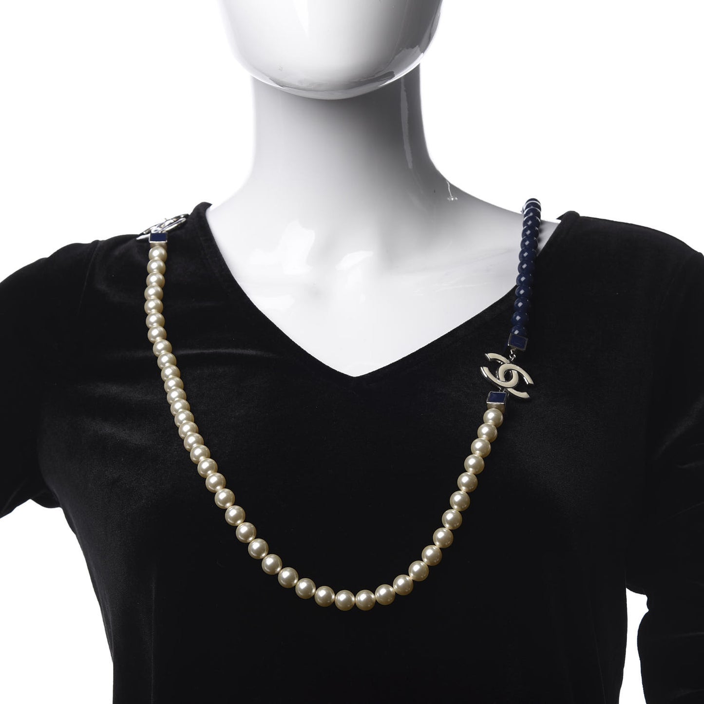 Pearl CC Long Necklace Pearly White Blue