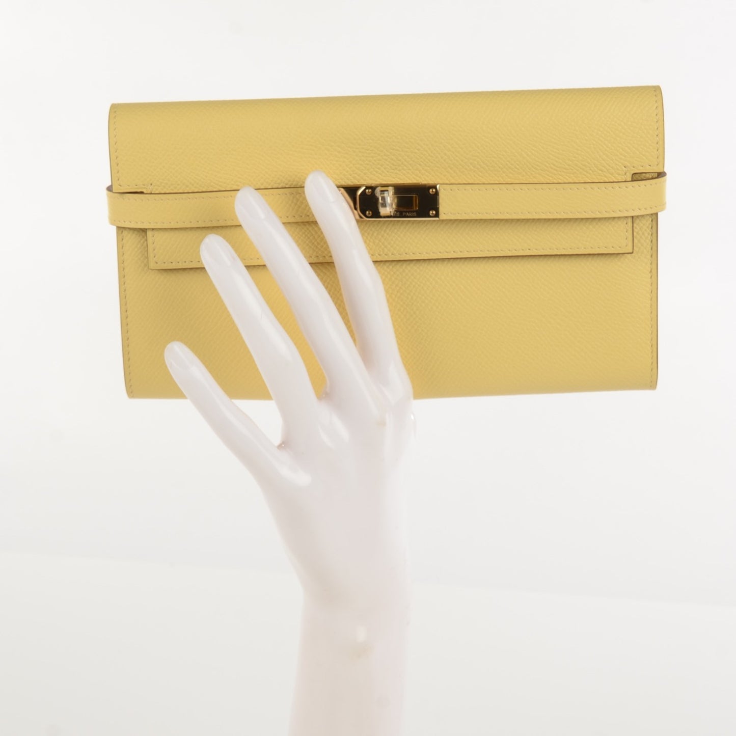Epsom Kelly Longue Wallet Soufre